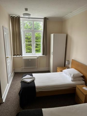 The Admiral Cunningham Hotel Bracknell Dış mekan fotoğraf